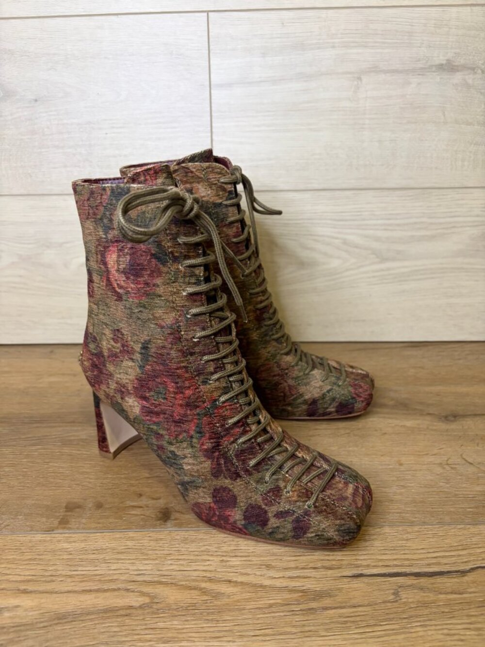 Circus by Sam Edelman Kendra Lace-Up Booties Pear/Plum Size 6M